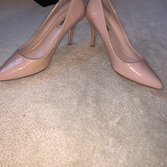 Nude Pumps - Picture 5 of 6